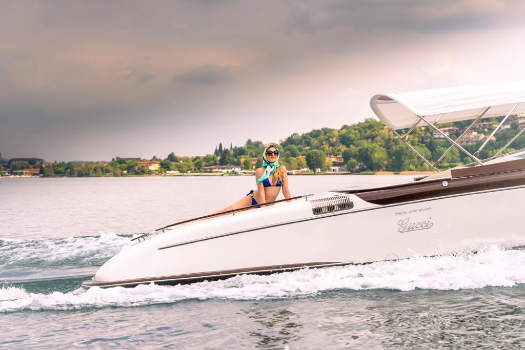2011 RIVA 33' AQUARIVA GUCCI 